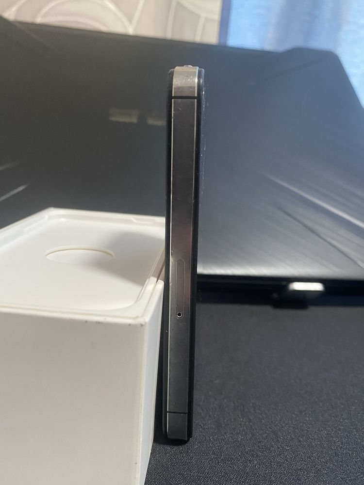 Iphone 4s (блокировка активации) торг
