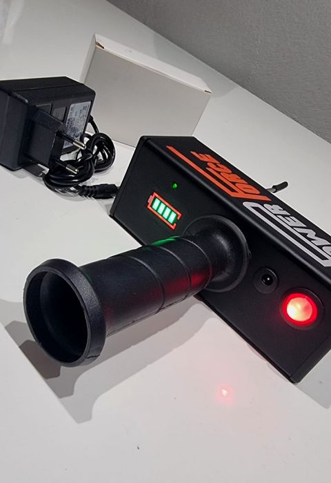 Asomator cu acumulator