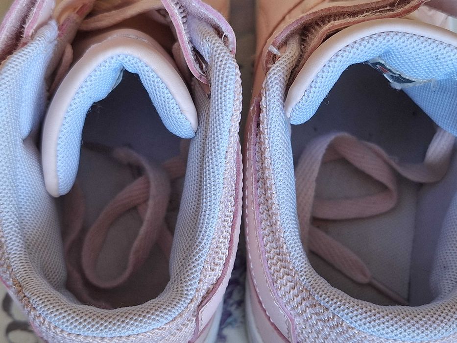 Дамски високи зимни кецове - номер 39