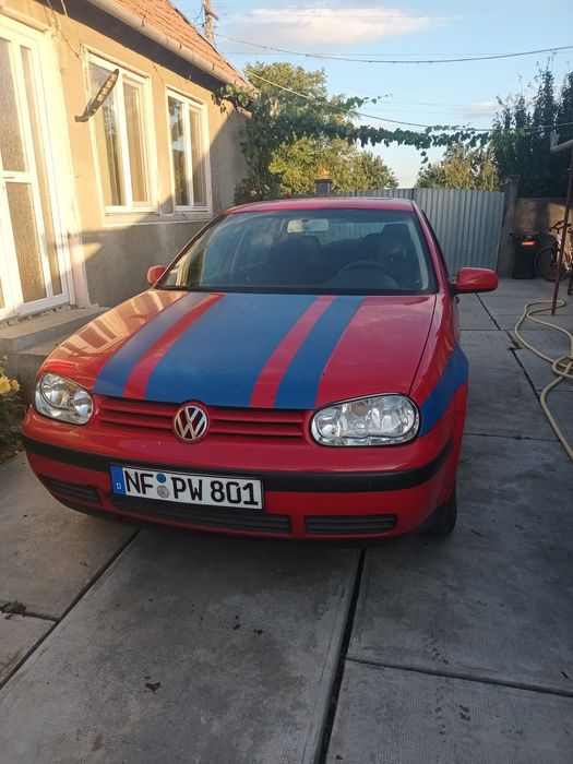 Vând Golf 4 anul 2002
