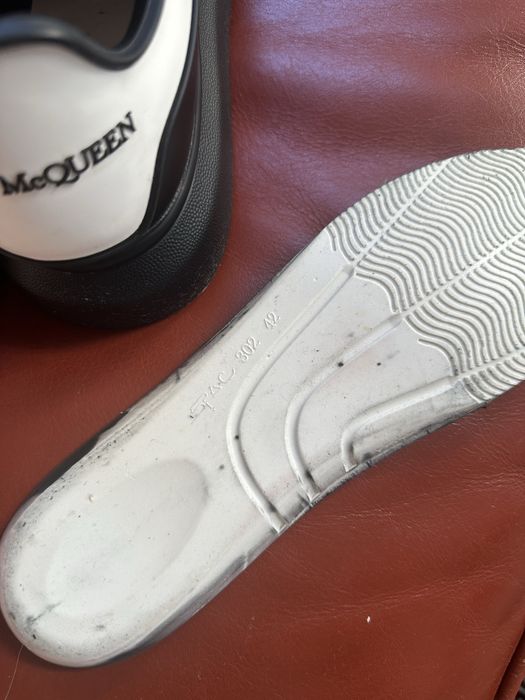 Adidasi Alexander Mcqueen,42, originali, in stare excelenta.