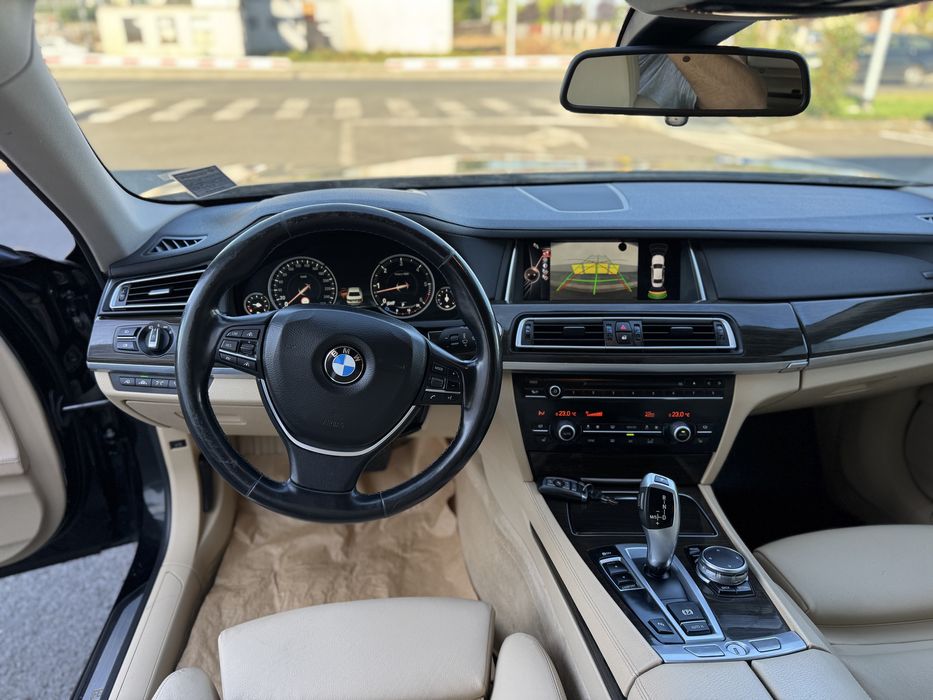 Vand BMW 730 cu Factura. TVA deductibil