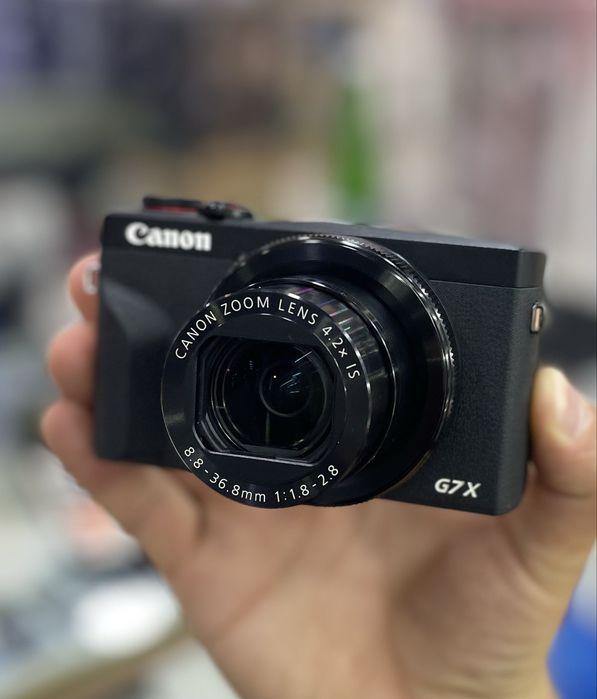 Canon G7 X Mark III