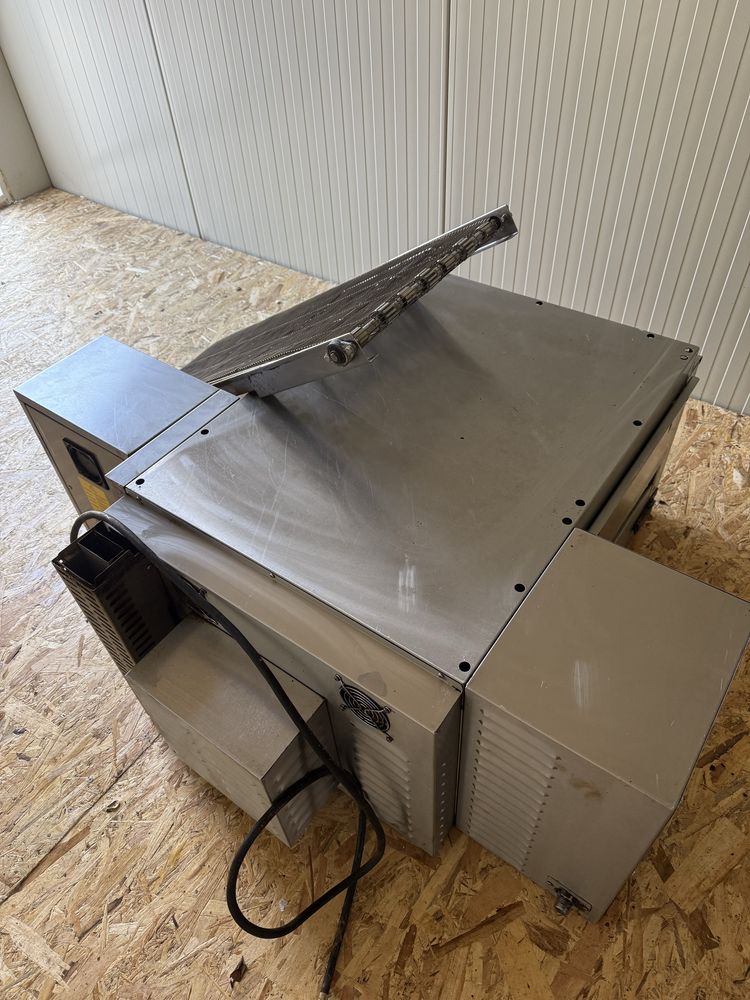 Cuptor covrigi-pizza Zanolli 06/40 Gaz cu suport