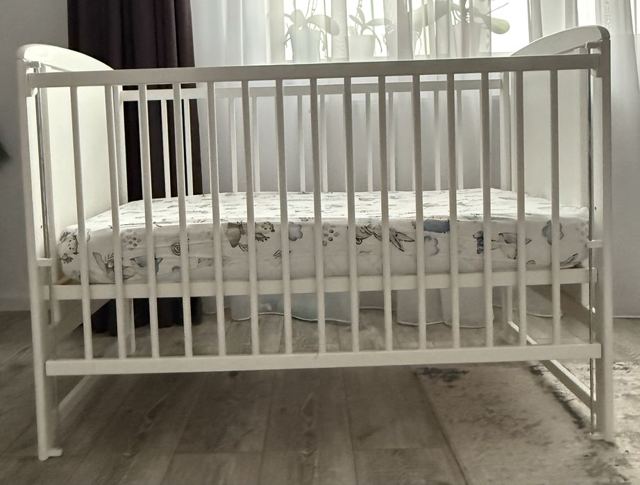 Patut Baby Needs + Saltea CADOU