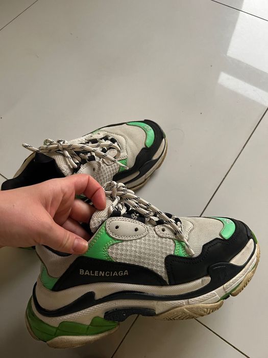 Balenciaga triple s originali
