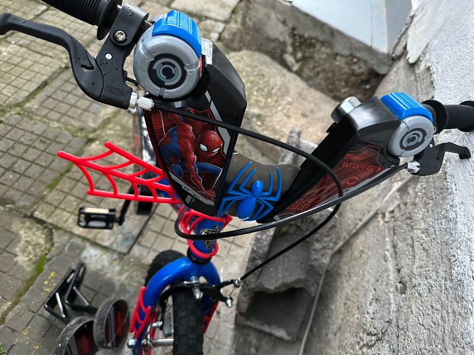 Детско колело Spider Man с помощни гуми