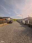 Casa noua cu 3 camere,2 bai, in Livezeni, 421 mp teren, 4 min de oras