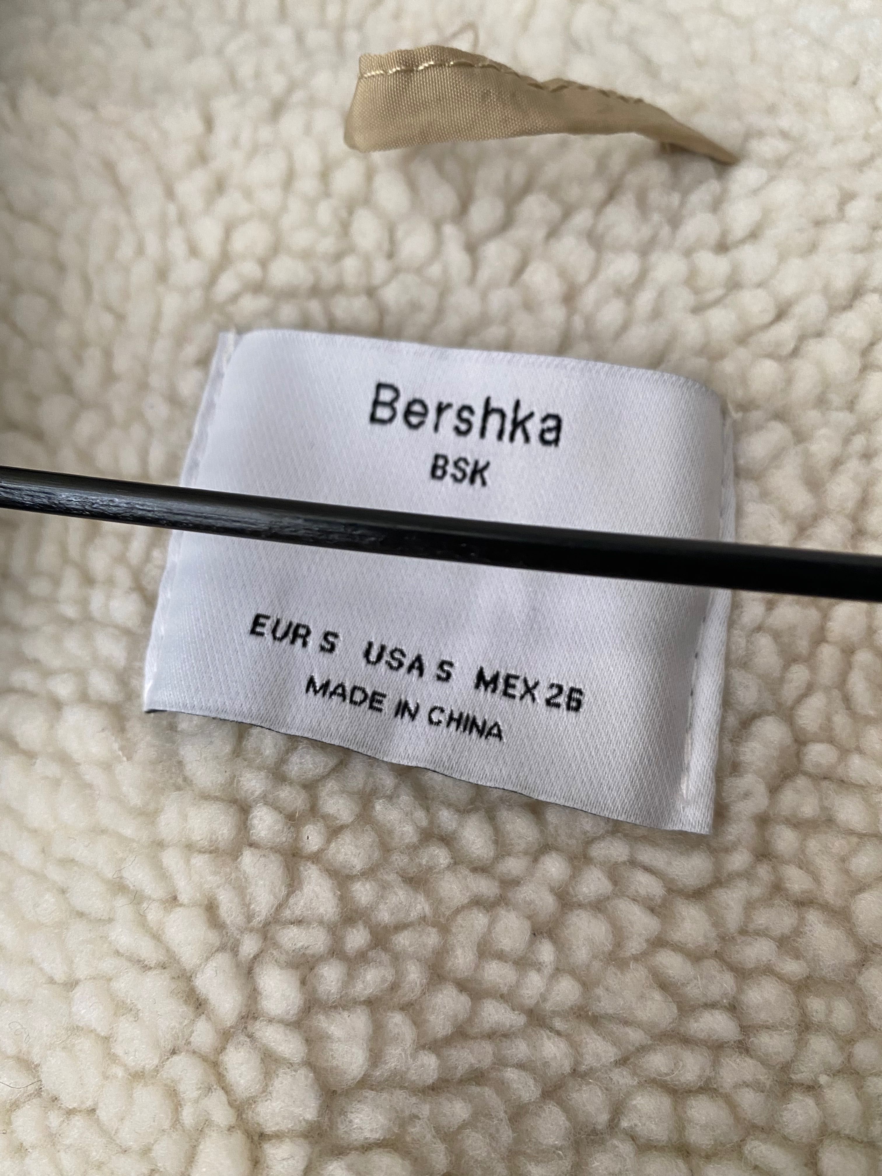 Bershka дамско яке