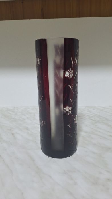 100 lei Vaza cristal rubin