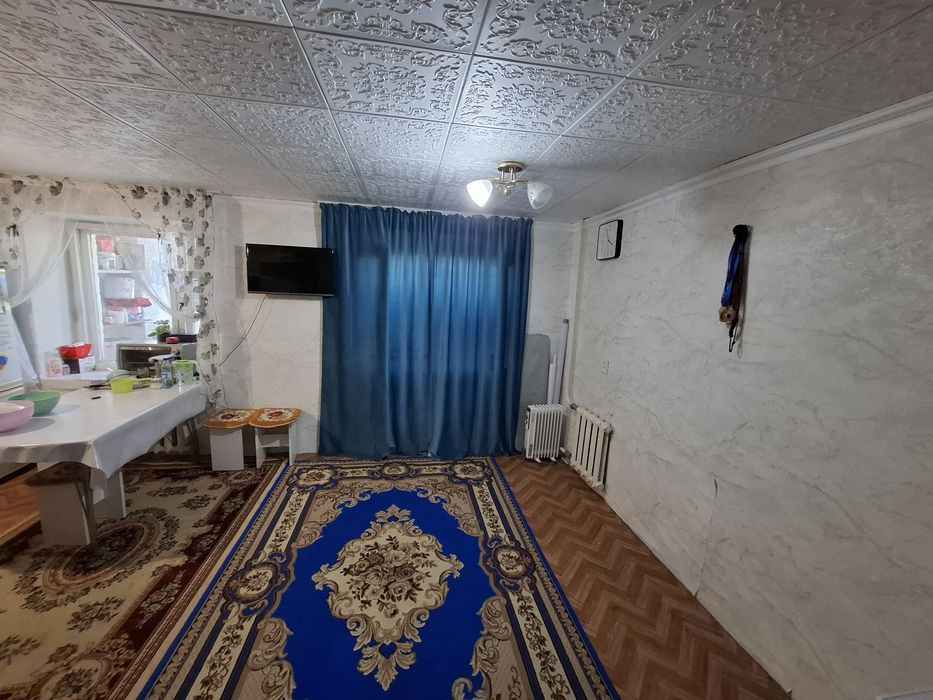 Большую комнату в общежитие за 4,4 млн