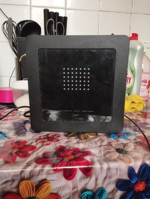 Microlab fc550 сабвуфер.