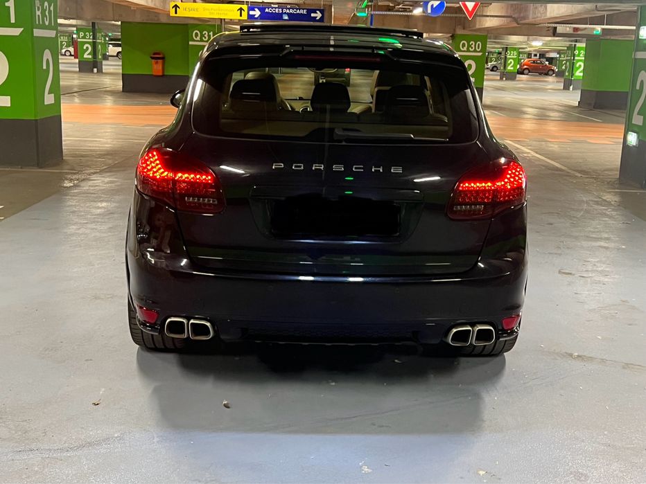 Porsche Cayenne GTS * Trapa panoramic* 245CP