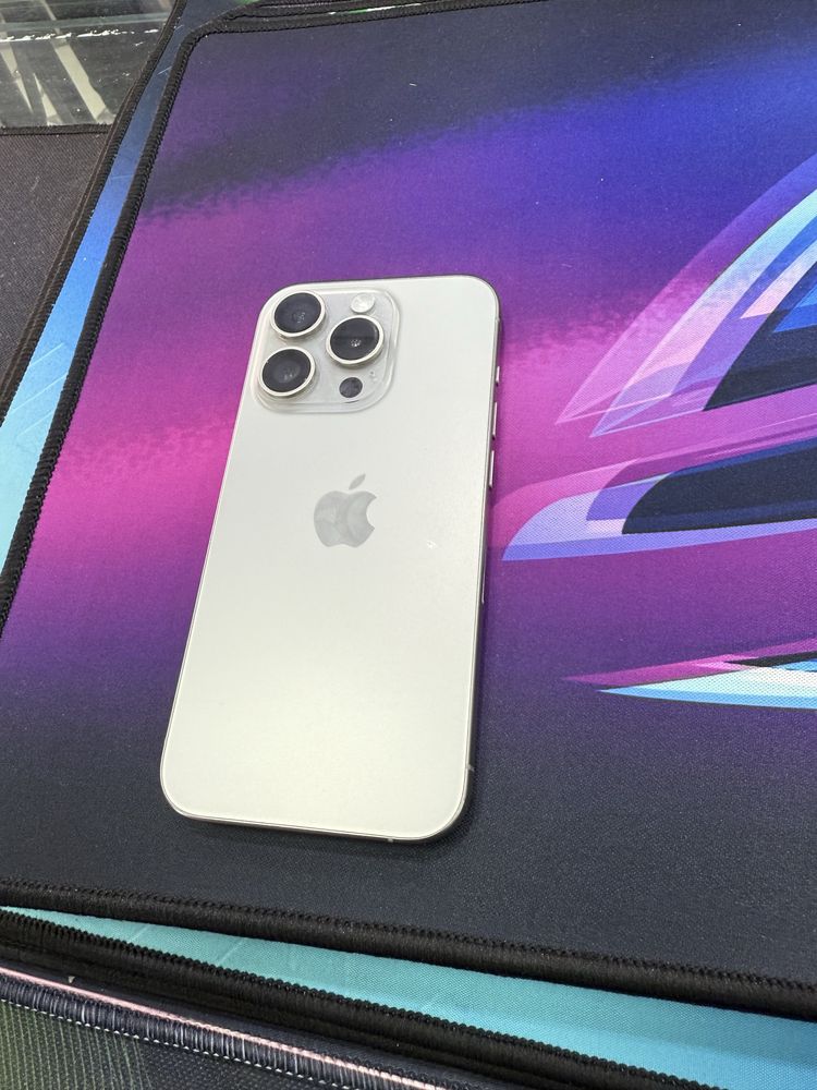 Iphone 15 pro 128gb Natural Titanium