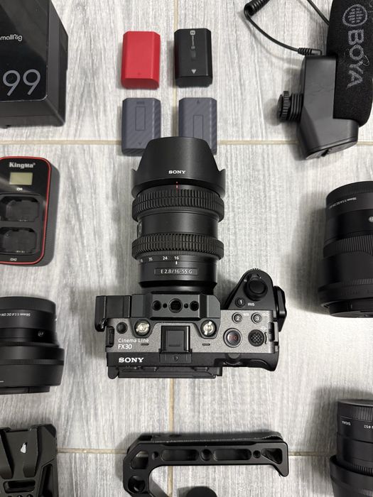 Sony fx30 , sony 16-55 f2.8 , sigma  16,30,56mm f1.4 и мини кинообвес