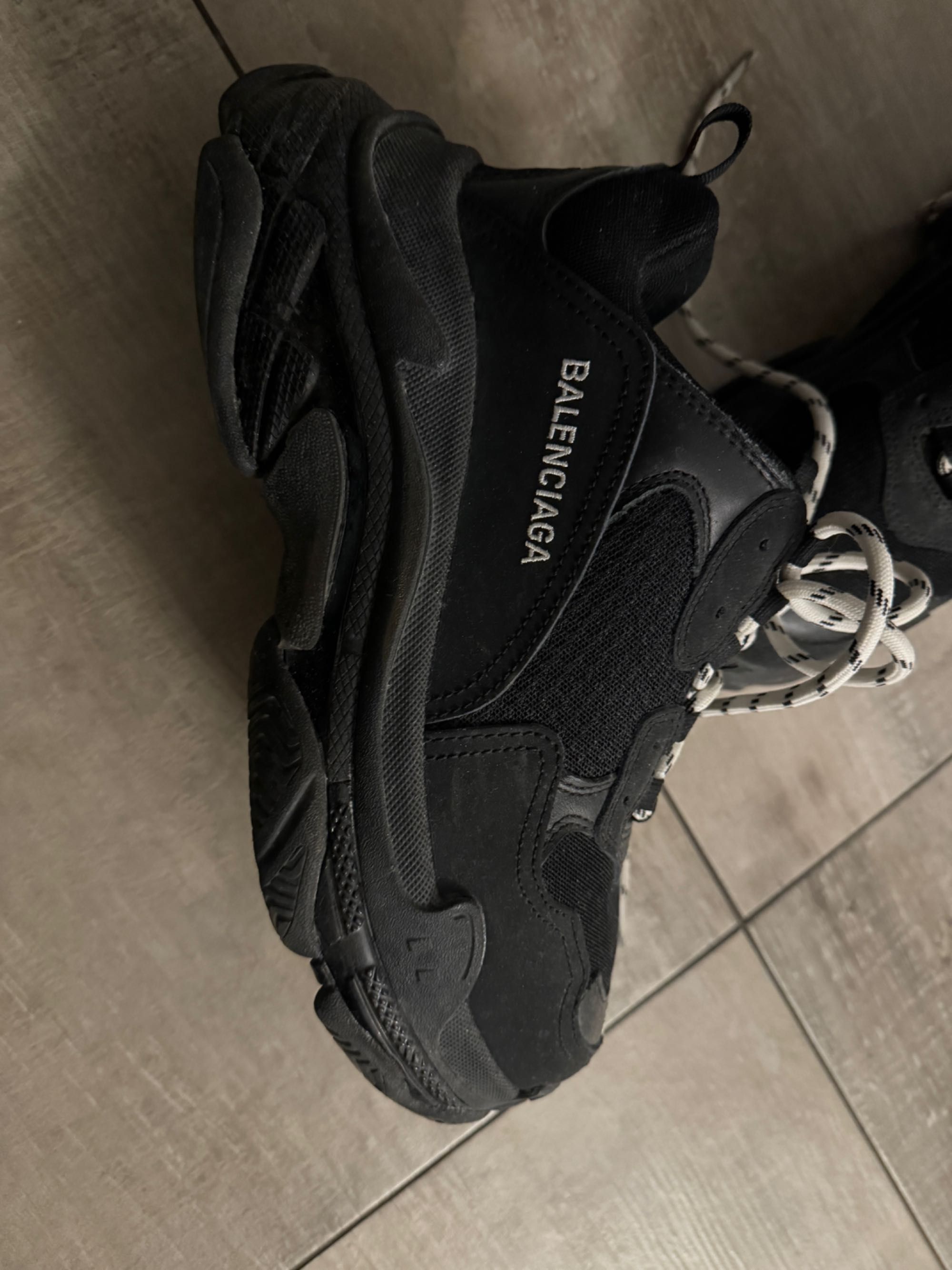 Balenciaga Triple S Clear Sole Black - 41