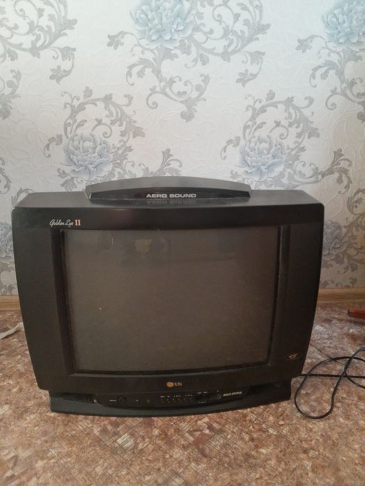 Продам Телевизор LG