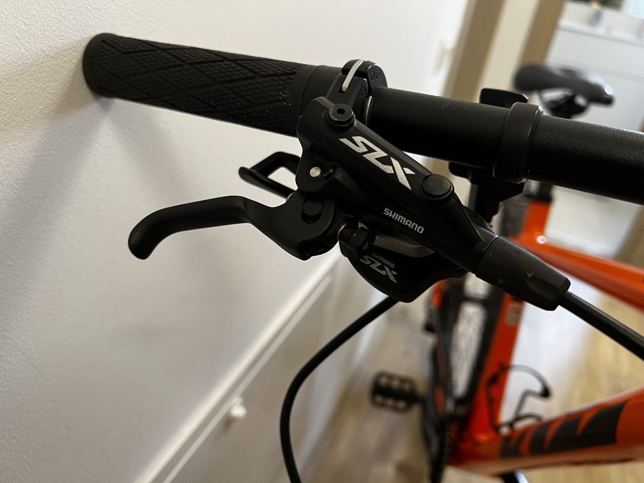 Bicicleta mtb ktm myroon alpha carbon