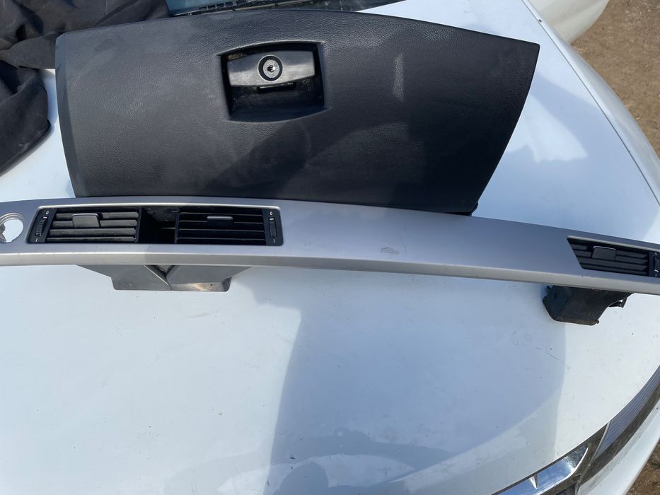 Части/интериор - БМВ Е60,Е61,Е90,Е91,Е92