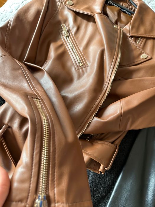 Кожени якета Zara