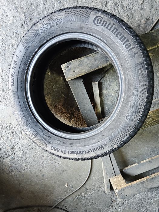 1 anvelopa iarna 185 65 15 Continental 2019