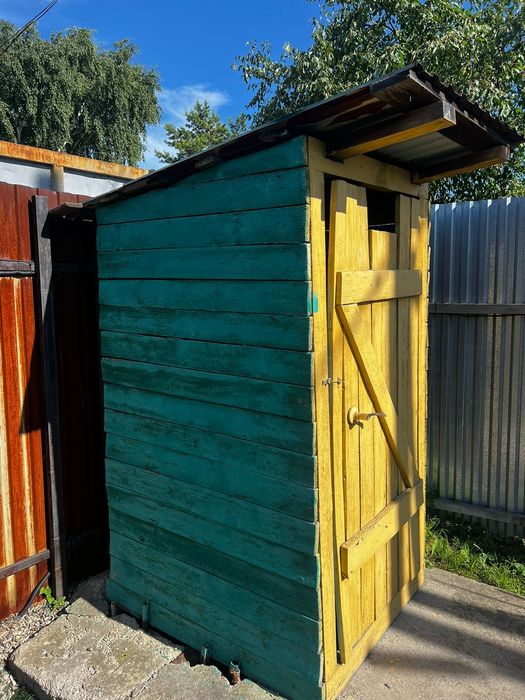 Продам туалет уличный