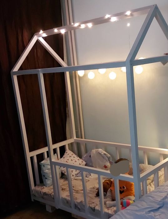 Продавам легло-къщичка "Монтесори"