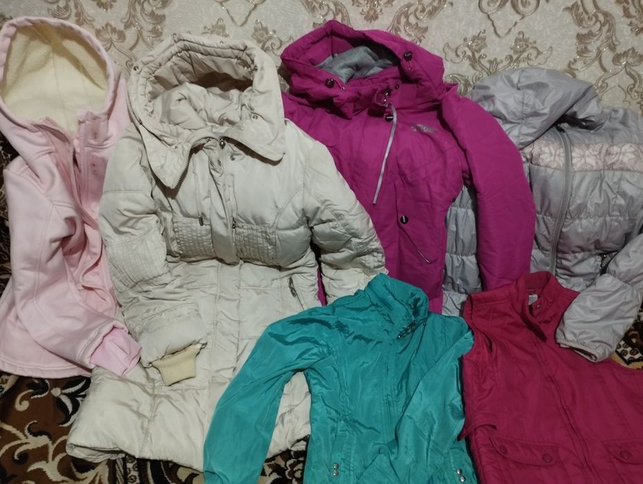 Зимняя и осенняя верхняя одежда для девочек 10-12 лет пакетами
