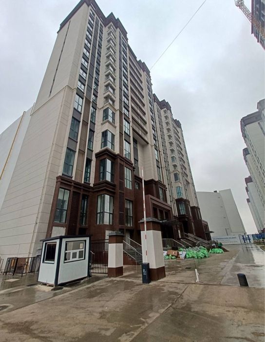 4-х комнатная квартира в ЖК High Town в Юнусабад Сити.