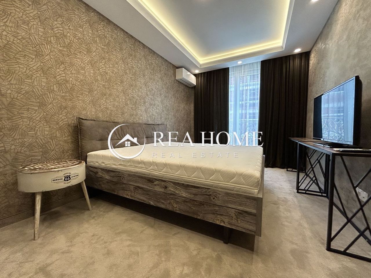 Дава се под наем Тристаен апартамент в София, Бъкстон - 110 кв.м за 1100 € - Снимка #8