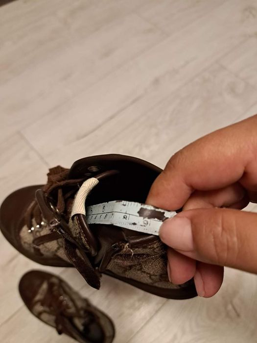 Ghete gucci marimea 31