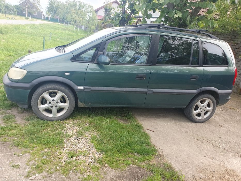 OFERTA!! 2 ZAFIRA la preț de 1!
