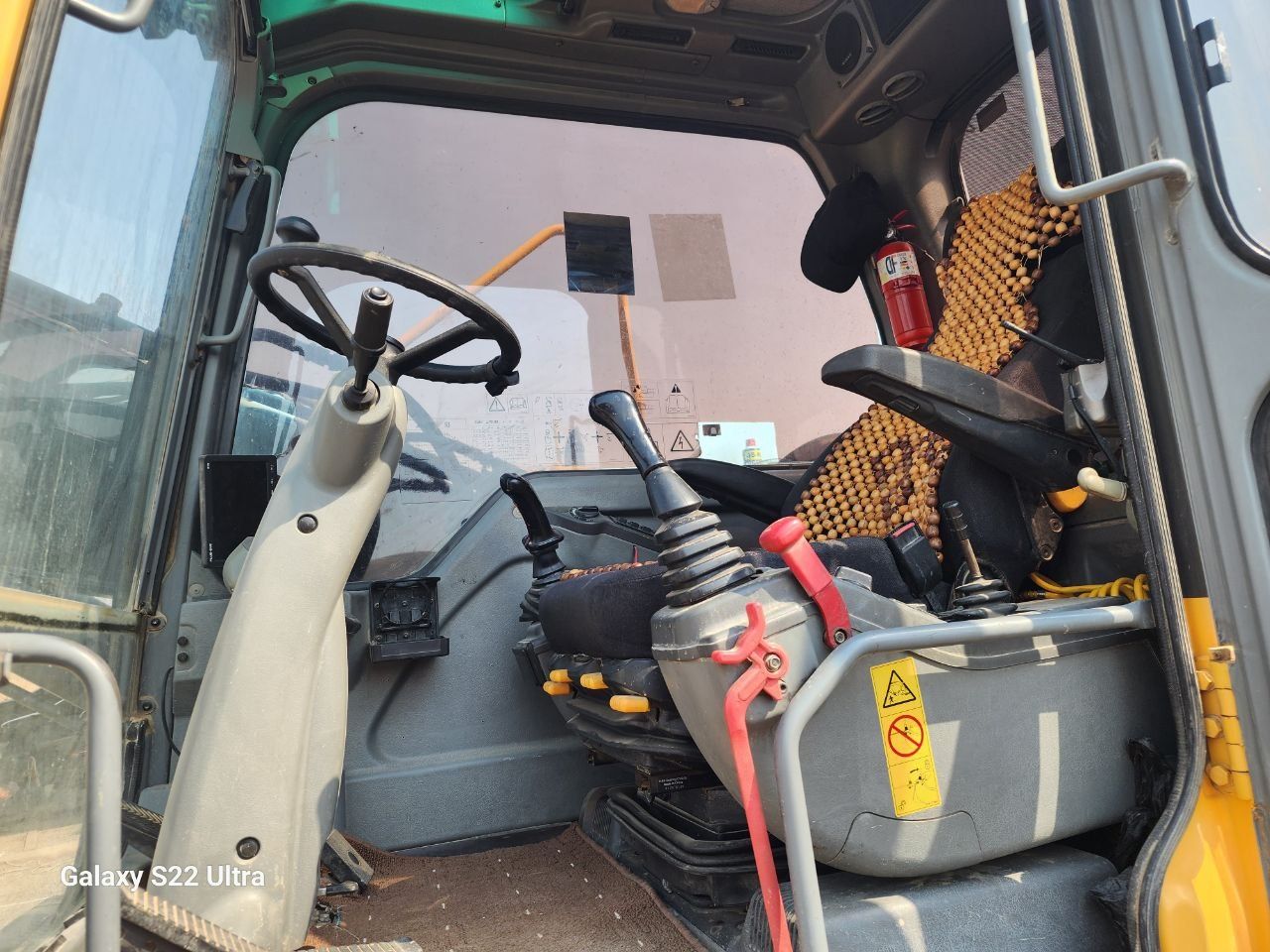 Продаётся Колесный экскаватор VOLVO EW145B PRIME
