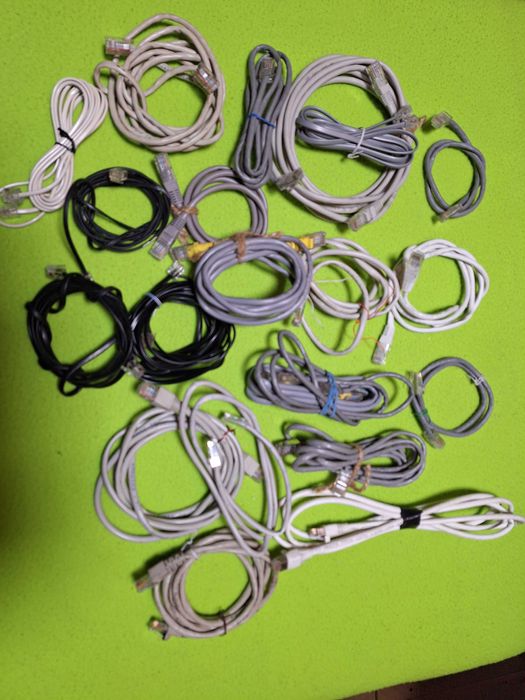 Cablu conectare internet  buc = 20