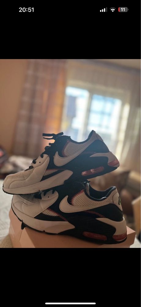 Papuci nike.