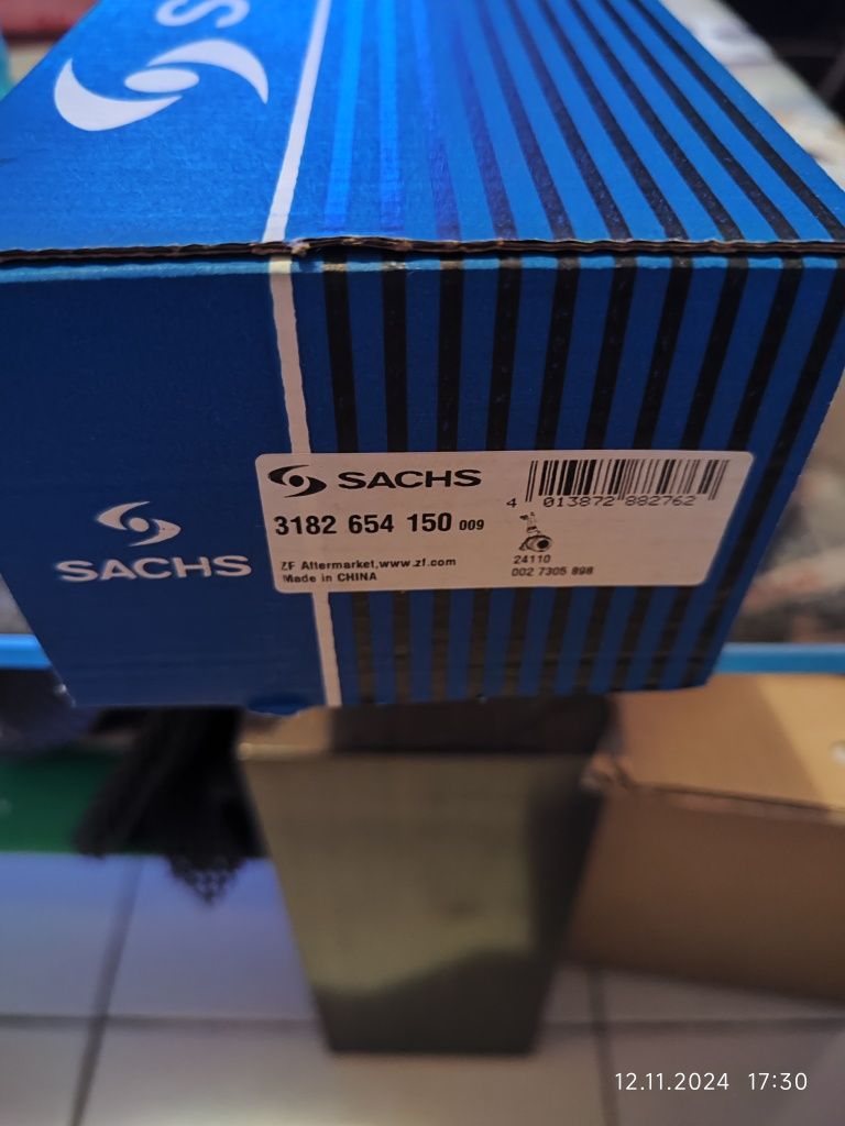 Демпферен маховик комплект Sachs - VW,AUDI,SEAT,Skoda - Нов!