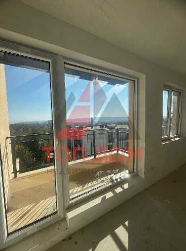 Продава се Тристаен апартамент в Варна, Изгрев - 98 кв.м за 1837 €/кв.м - Снимка #2