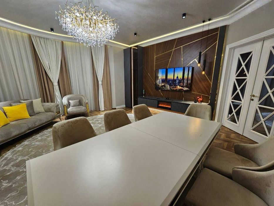 Габус! ул. Тараса Шевченко! 4х комнатная 140 м2! Авторский ремонт!