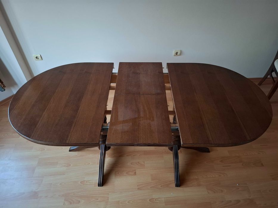 Дървена маса и 6 стола