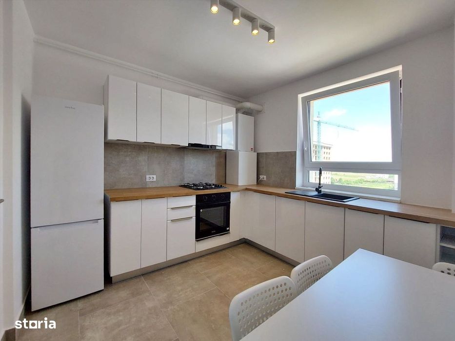 Apartament 3 camere Coresi - Prima Inchiriere