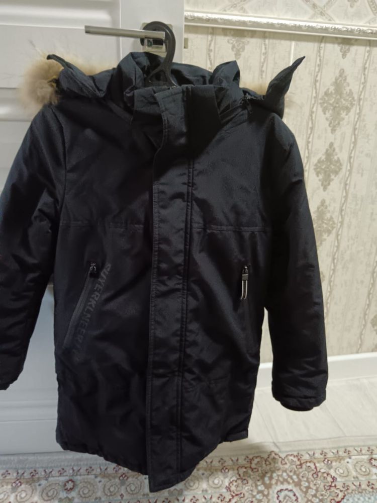 Продам зим куртка
