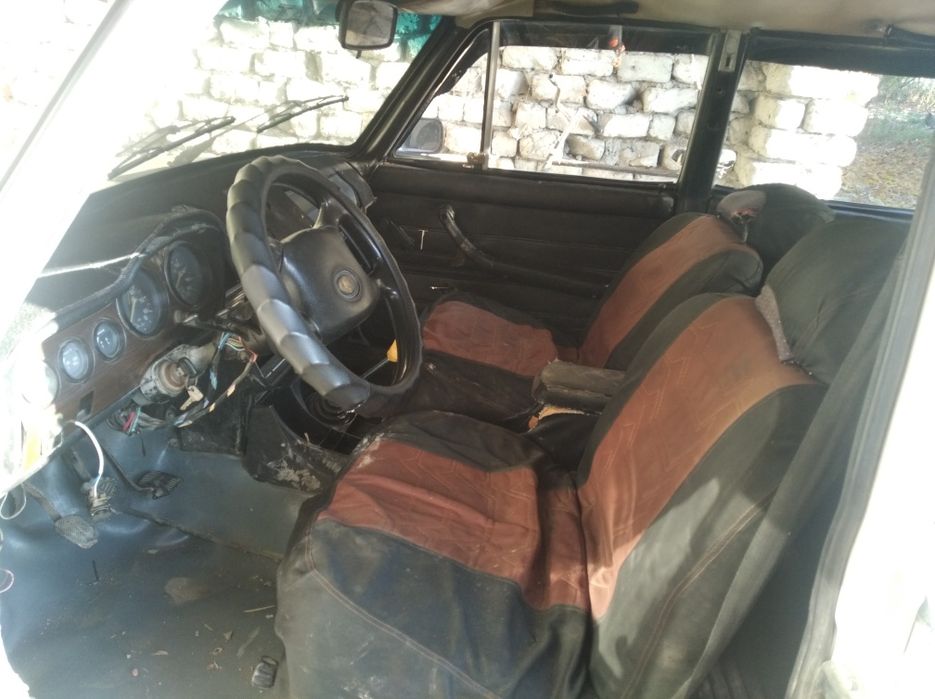 Jiguli 06 yili 81 oq kelishgan xolda