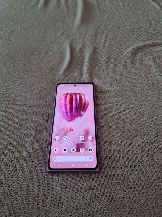 HMD SKYLINE Мобилен телефон