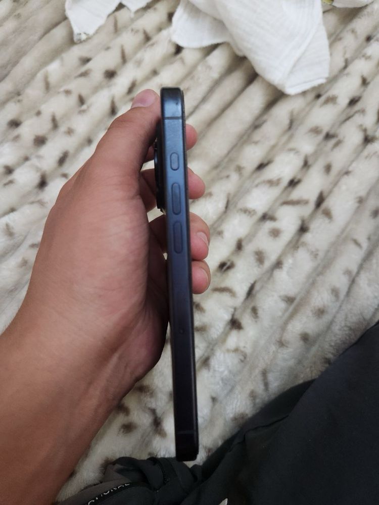 Iphone 15 pro 128 gb
