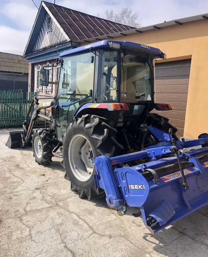 Продам минитрактор с Куном