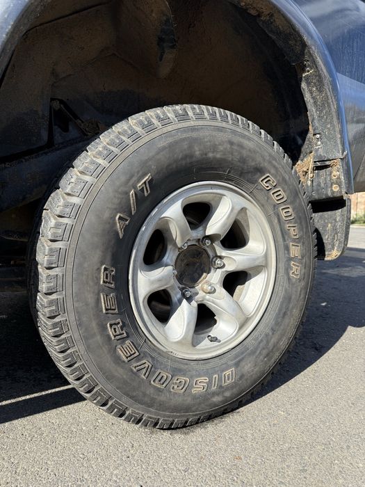 Джанти с гуми 31/10.5/15