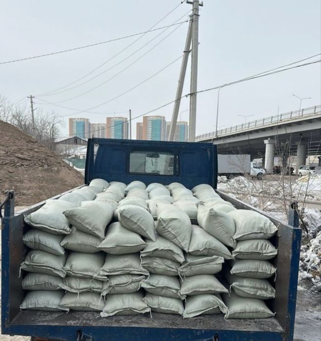 Песок в мешках по 20кг цемент щебень отцев
