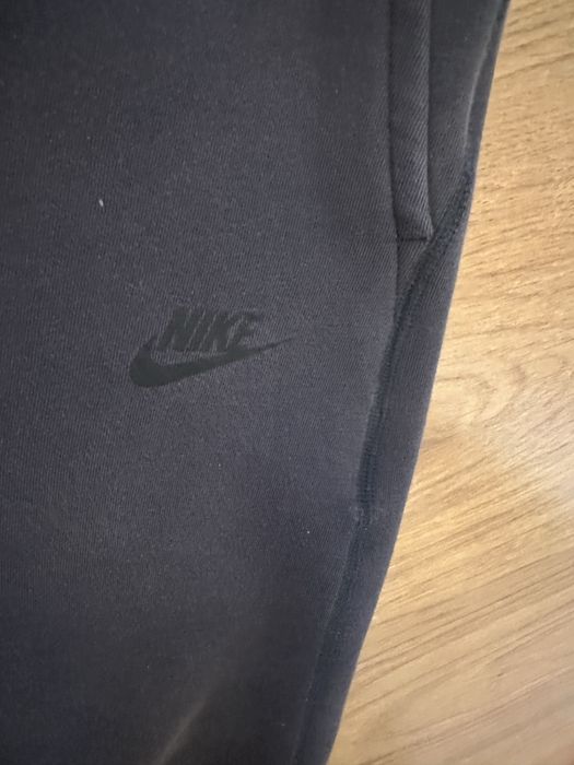 nike tech pants s