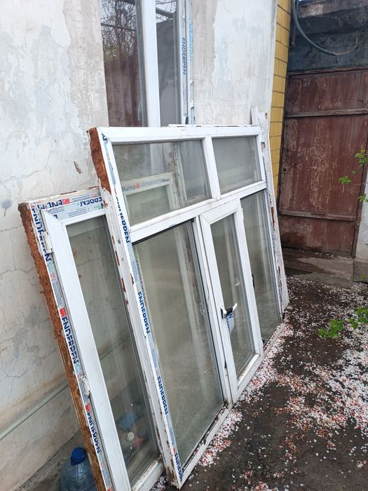 Окно пластиковое