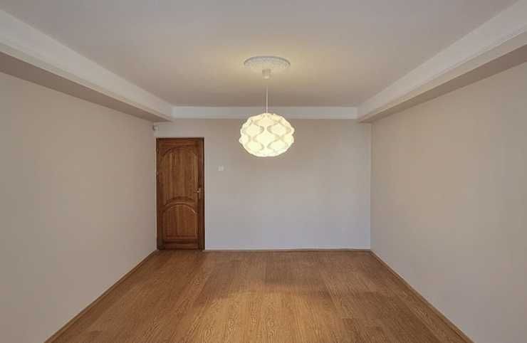 Ap.3 camere decomandat, renovat complet – centru Tg. Mureș, lângă ANAF